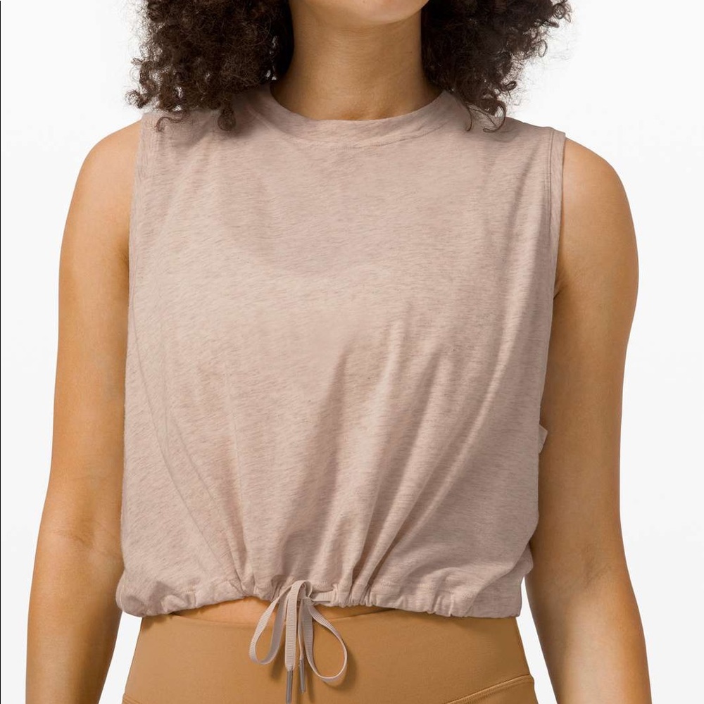 EUC Lululemon Women's Size 8 Adapt to You Tank Top Heathered Dune Cinchable